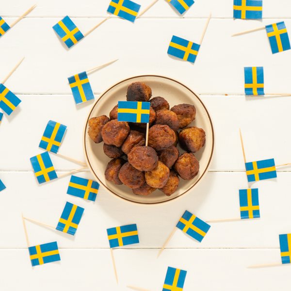 Η μόνη συνταγή που χρειάζεσαι για τη σημερινή Meatball Day