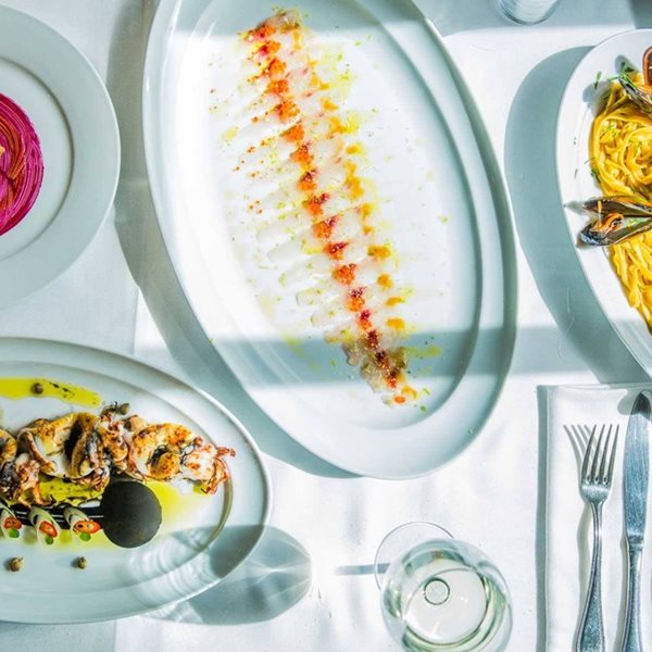 Η ιστορία της διασημότερης θαλασσινής κουζίνας στην Αθήνα