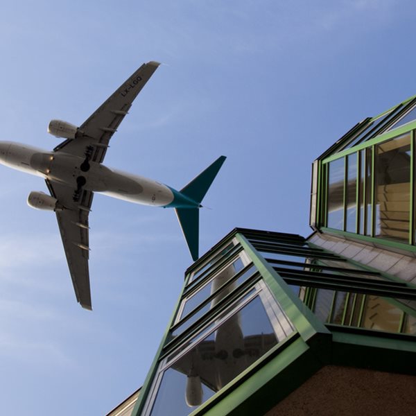 Σταθερή η υγεία του Alexei Navalny μετά την αερομετακομιδή του στο Βερολίνο