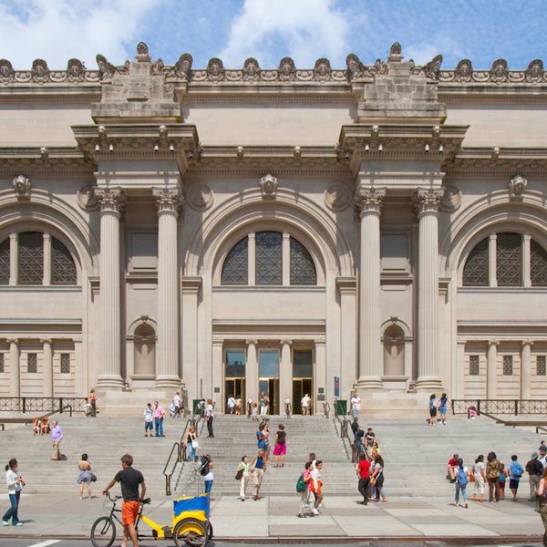 Το Met της Νέας Υόρκης ανοίγει ξανά τις πόρτες του