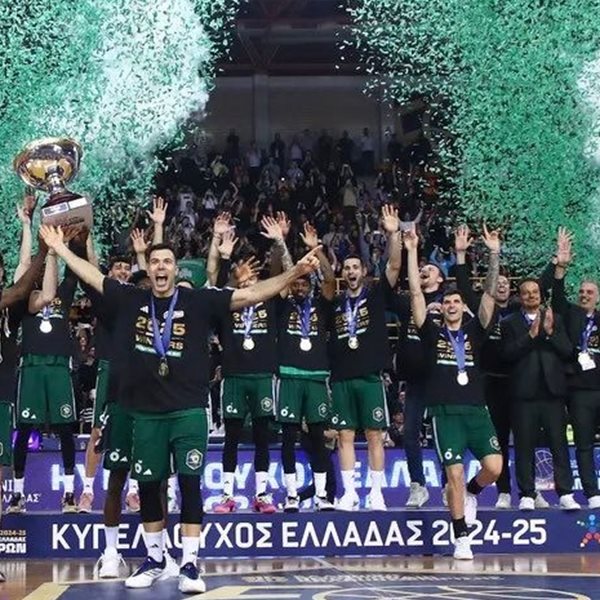 Ο Νίκος Γκάλης παρέδωσε το Κύπελλο στον Παναθηναϊκό - Ένας τελικός γεμάτος ένταση