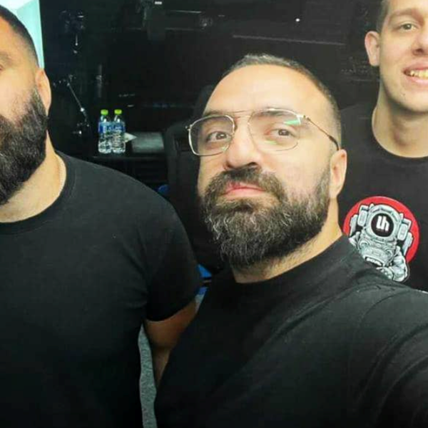 Οι Unboxholics είναι οι μικροί ήρωες της ημέρας