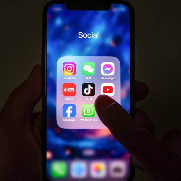 Τι θα συμβεί αν η Amazon αγοράσει το TikTok