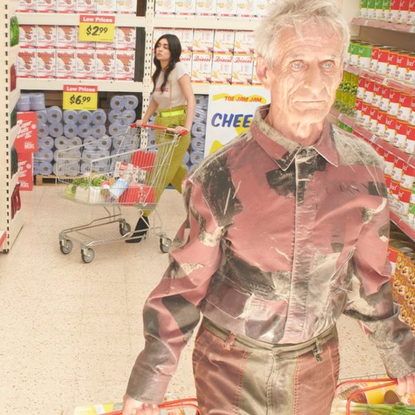 Η νέα καμπάνια της Diesel και μία βόλτα στο σούπερ μάρκετ