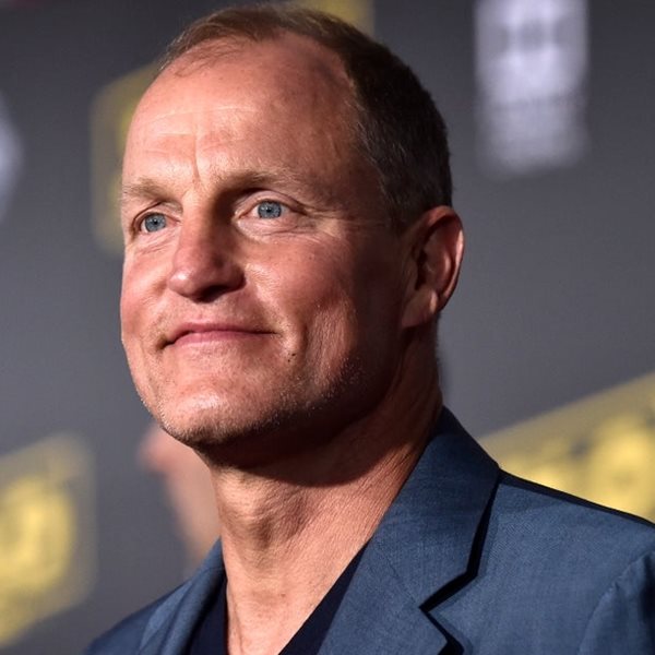 Κι αν ο πατέρας του Woody Harrelson δολοφόνησε τον John F. Kennedy;