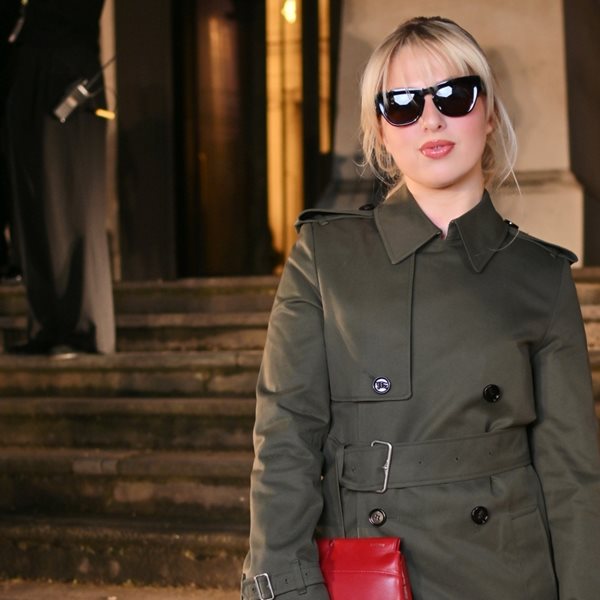 Η γυναίκα που κατάφερε να επανενώσει τους Oasis