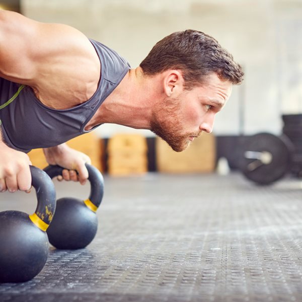 Λένε πως αν δεν κάνεις αυτές τις ασκήσεις, δεν χτίζεις σώμα