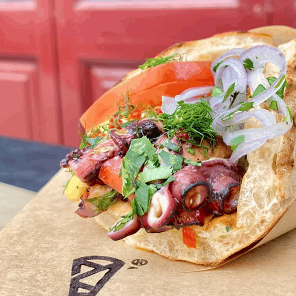 Φαγητό και ποτό την Μεγάλη Εβδομάδα