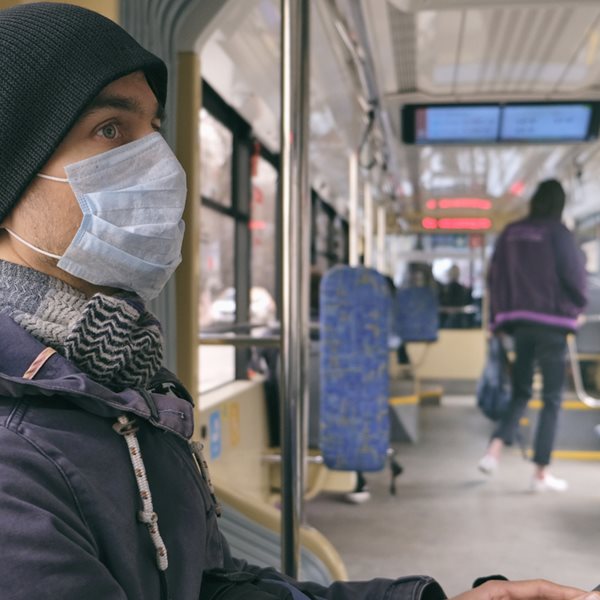 Κορονοϊός: 2.301 νέα κρούσματα, 41 θάνατοι και 452 διασωληνωμένοι