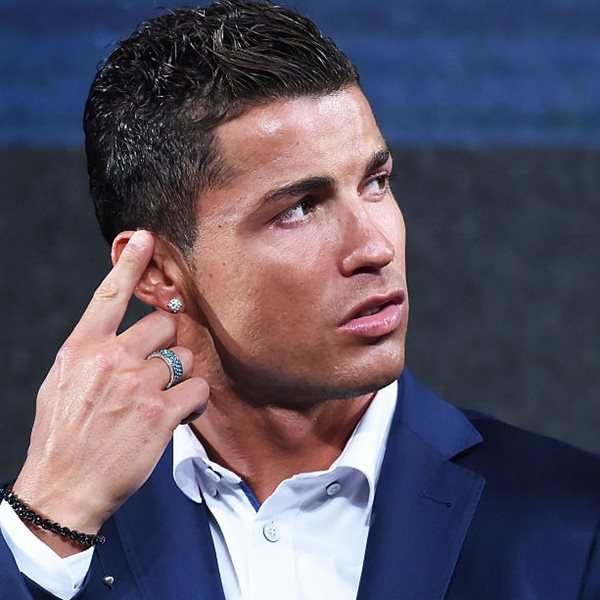 Γιατί τόσοι πολλοί άντρες ξαφνικά κάνουν Pilates-κάνει και ο Cristiano Ronaldo