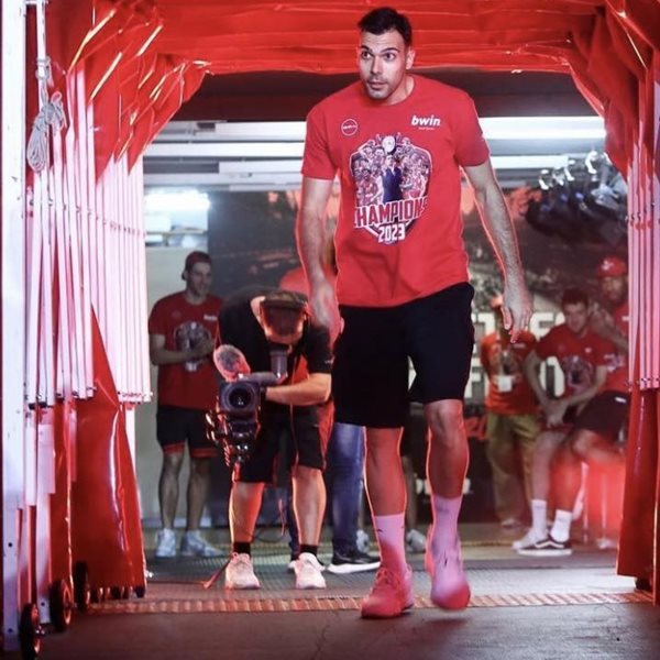 Ο Κώστας Σλούκας και η τελευταία μεγάλη απόφαση