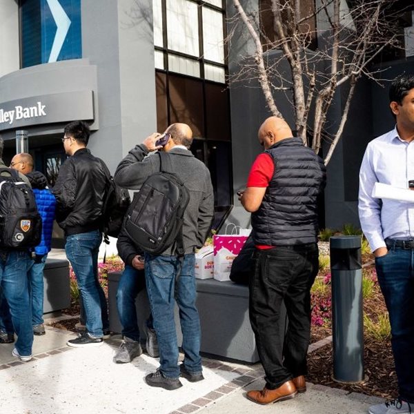 Οι πραγματικοί κίνδυνοι μετά την κατάρρευση της Silicon Valley Bank