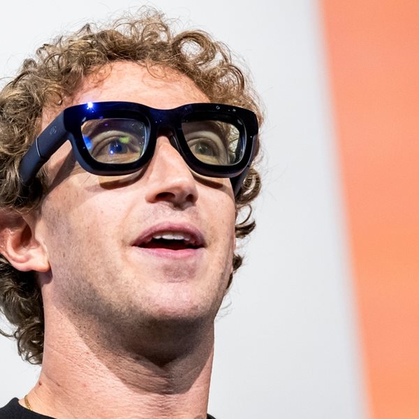 Το 'τέλος των smartphones' βλέπει ο Mark Zuckerberg