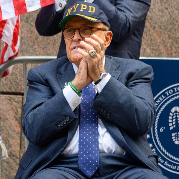 Η άνοδος και η πτώση του Rudy Giuliani