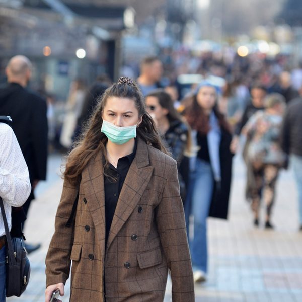 Ανησυχία για τεράστια διασπορά του κορονοϊού μετά τις γιορτές