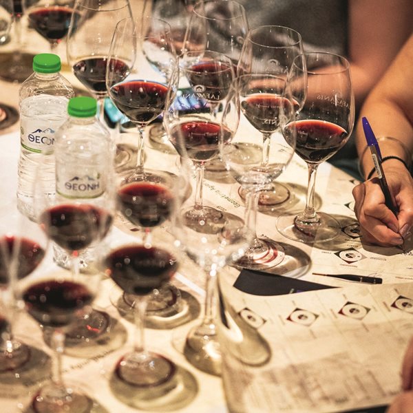 Μία οινική μυσταγωγία για να δεις το Αγιωργίτικο "αλλιώς"