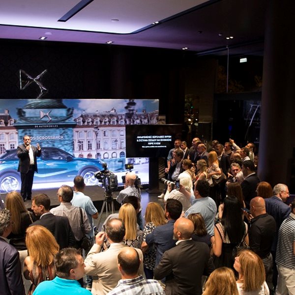 Στα εγκαίνια του πρώτου DS STORE στην Αθήνα