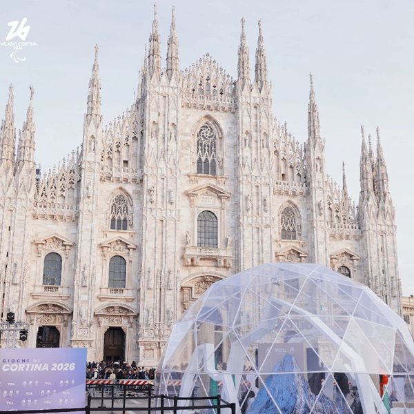 H Winter Wonderland φωτίζει το Μιλάνο για τους Χειμερινούς Ολυμπιακούς Αγώνες