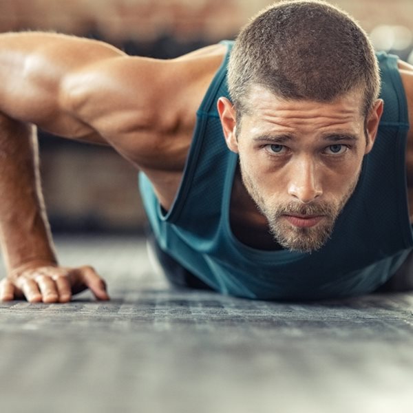 3 λάθη που κάνεις στις κάμψεις και πώς να τα αποφύγεις