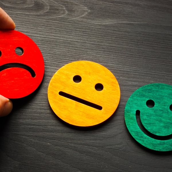 Ένα πολύ απλό κόλπο για να είσαι λιγότερο αρνητικός