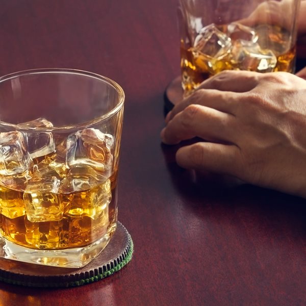 Whisky brand ψάχνει μοντέλο χεριών με μισθό $100.000