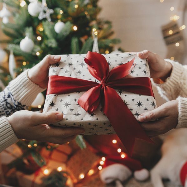 Πώς θα επιλέξεις το τέλειο χριστουγεννιάτικο δώρο σύμφωνα με την επιστήμη