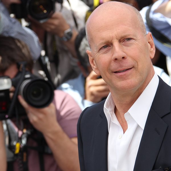 Bruce Willis, σε ευχαριστούμε που έκανες τη φαλάκρα cool