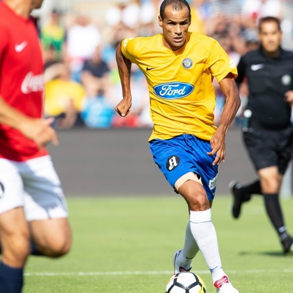 Οι παίκτες που έπαιξαν περισσότερη μπάλα στην ιστορία του ποδοσφαίρου