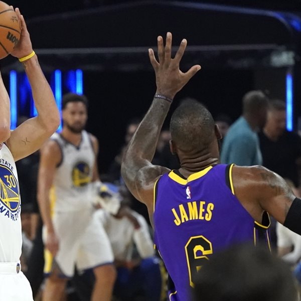 Το Ουόριορς - Λέικερς αναβιώνει τη μεγαλύτερη μάχη του 21ου αιώνα