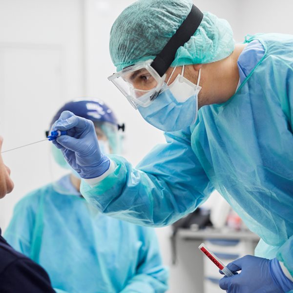 Κορονοϊός: Και στην Ελλάδα τα rapid test αντιγόνου με δείγμα σάλιου