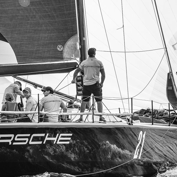 Η Porsche στηρίζει τον Ιστιοπλοϊκό Αγώνα της Άνδρου