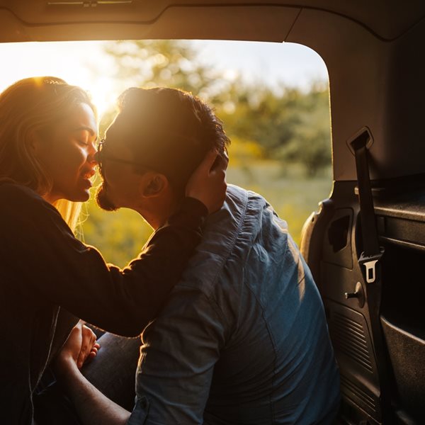 Πώς μπορείς να καταλάβεις αν αυτό που νιώθεις είναι αληθινή αγάπη