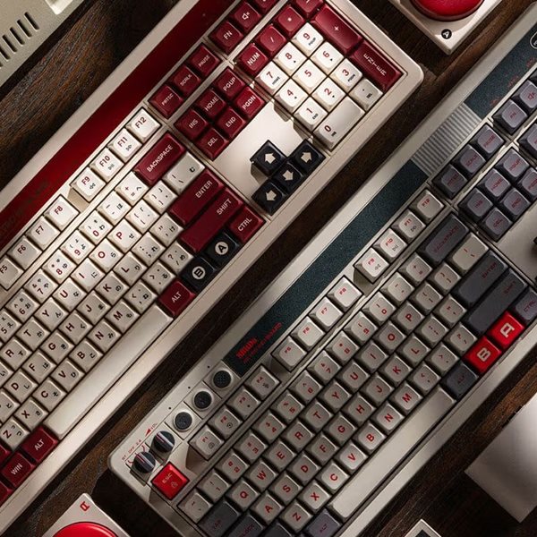 Αυτό είναι το όμορφο ρετρό πληκτρολόγιο που θα σου θυμίσει τα παλιά