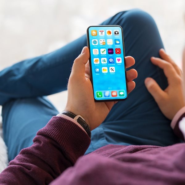 Πόσο διαφέρουν οι χρήστες iPhone και Android-τι αποκαλύπτουν έρευνες