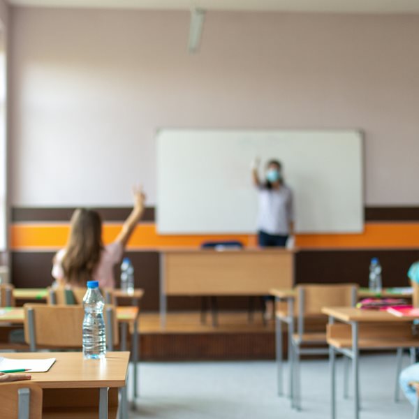 Με ποιο τρόπο θα ανοίξουν τα σχολεία τη Δευτέρα