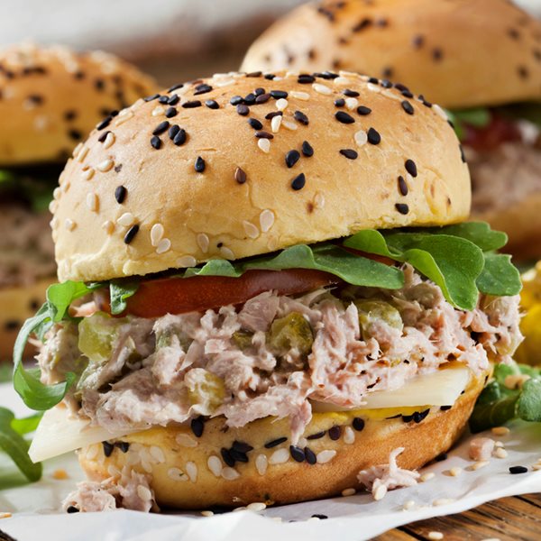 Burger με τόνο κονσέρβας, γιατί όχι;