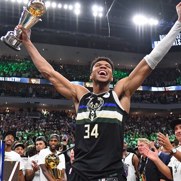 Το έπος του Γιάννη Αντετοκούνμπο σε αριθμούς