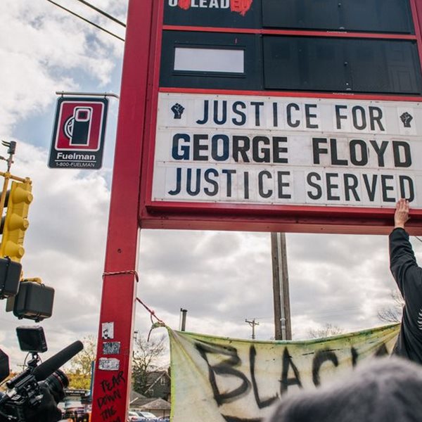 Η σημασία της καταδίκης του Derek Chauvin