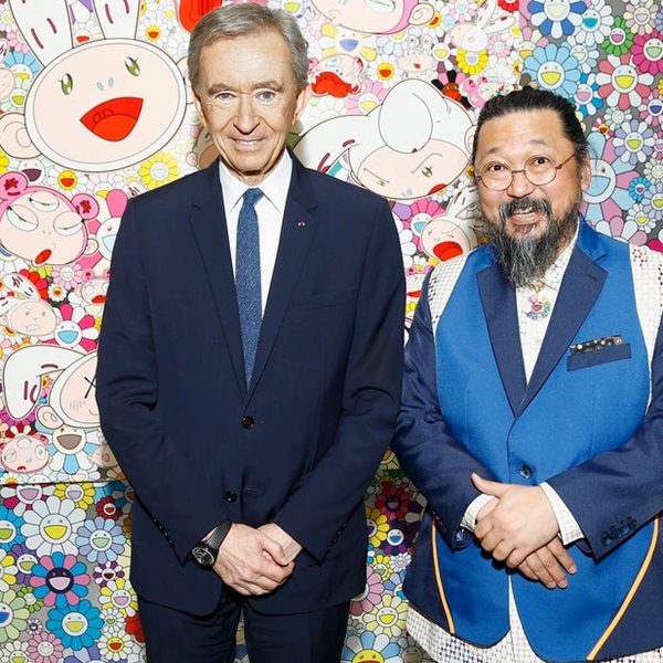 Arnault, Bezos, Musk ή μήπως Bruce Wayne; Ποιος είναι ο πλουσιότερος όλων