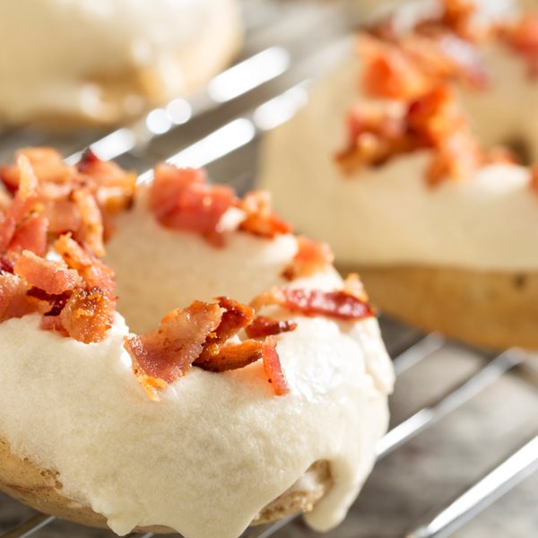 Λουκουμάδες-πίτσα, γιατί όχι;