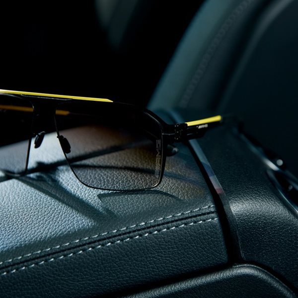 Σπορ φουτουρισμός στα νέα γυαλιά ηλίου ic! berlin x Mercedes-Benz