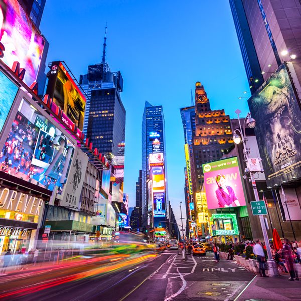 Times Square, τώρα και με συντριβάνι