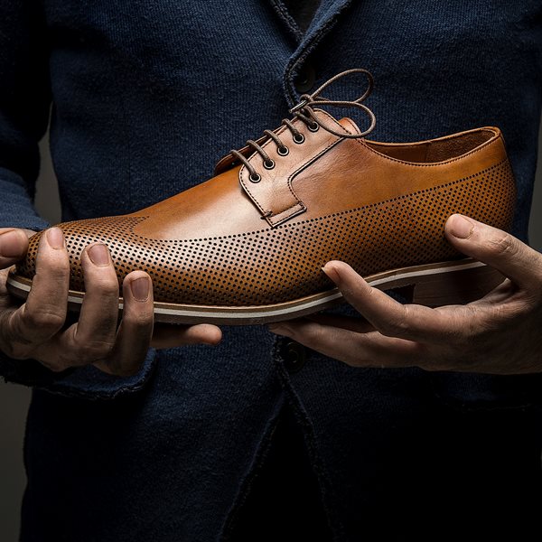 Παπούτσια που απογειώνουν κάθε look