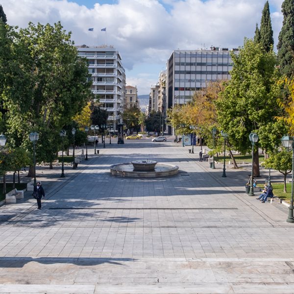 Στο τραπέζι το τέλος του lockdown