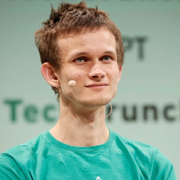 Ποιος είναι ο Vitalik Buterin, ο νεότερος crypto-δισεκατομμυριούχος του κόσμου