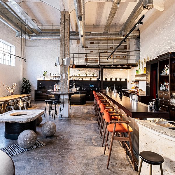 Το Line είναι ένα αυθεντικό ινστιτούτο ποτού και φαγητού