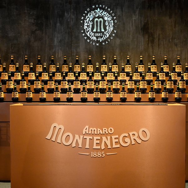 Vero Bartender: Λάκης Γαβαλάς, Γιάννης Λουκάκος και Rudi Carraro έτοιμοι να κρίνουν τους 10 Έλληνες φιναλίστ