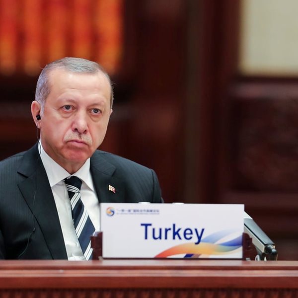 Ο Erdogan ποντάρει όλα του τα λεφτά στο κινεζικό εμβόλιο