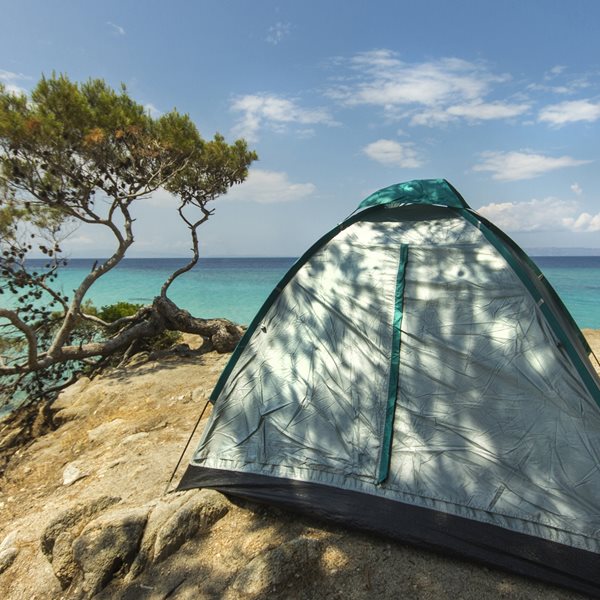 6 βασικές συμβουλές για να πας για ελεύθερο κάμπινγκ προετοιμασμένος