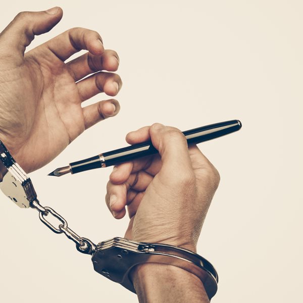 Η κοινωνία των πολιτών φιμώνεται, σύμφωνα με τη Διεθνή Αμνηστία